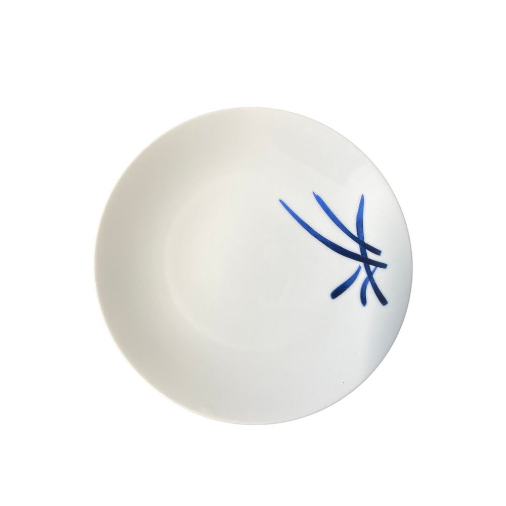 Chinese small plate, blue markings